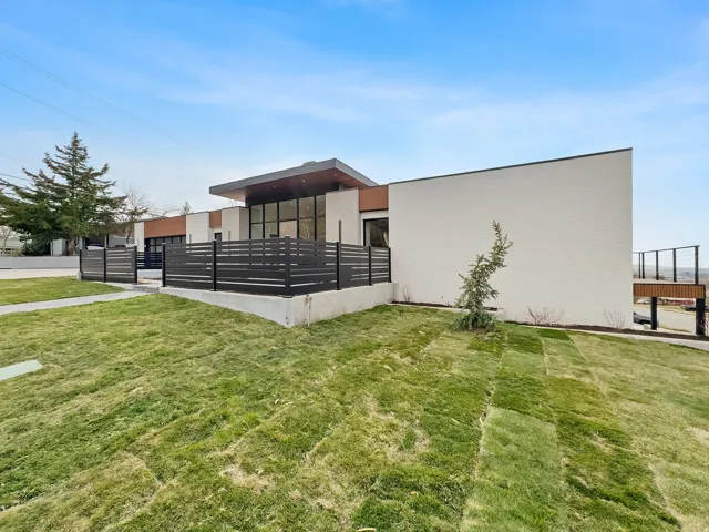 1332 S Canterbury Dr, Salt Lake City, Utah 84108