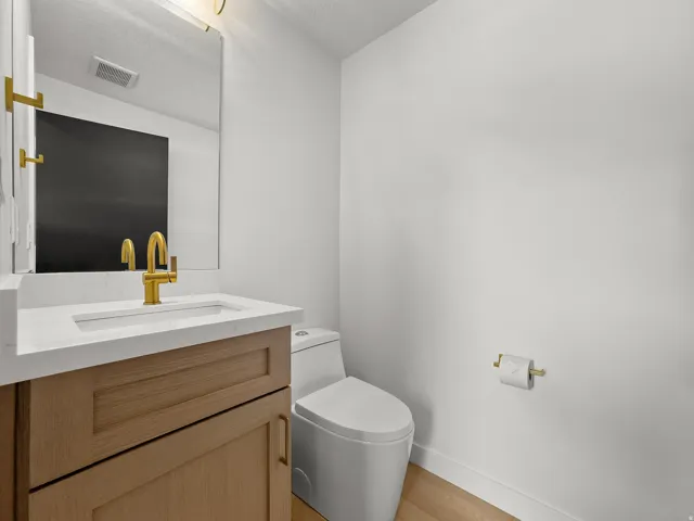 1332 S Canterbury Dr, Salt Lake City, Utah 84108