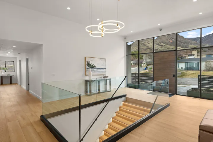 1332 S Canterbury Dr, Salt Lake City, Utah 84108