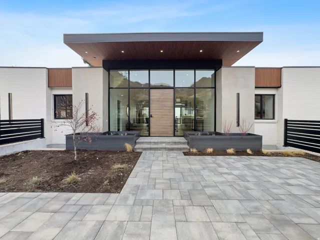 1332 S Canterbury Dr, Salt Lake City, Utah 84108