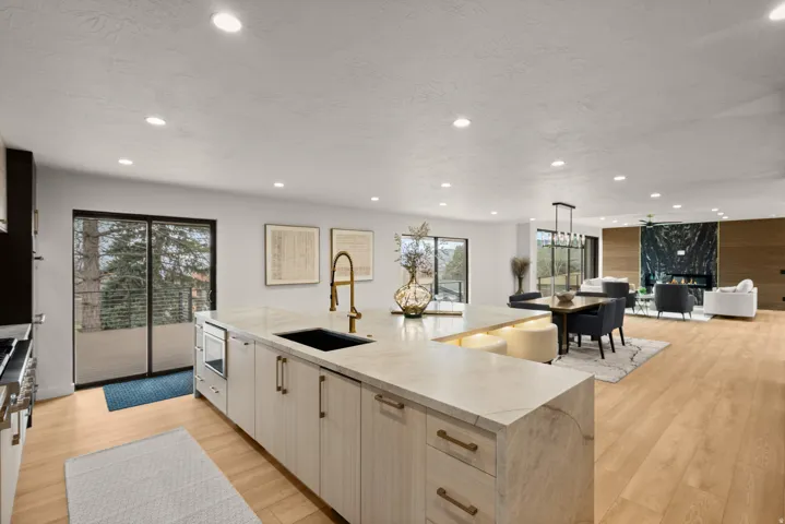 1332 S Canterbury Dr, Salt Lake City, Utah 84108