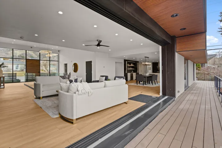 1332 S Canterbury Dr, Salt Lake City, Utah 84108