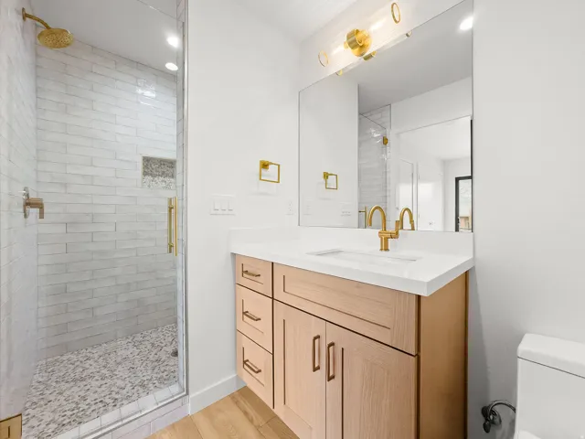 1332 S Canterbury Dr, Salt Lake City, Utah 84108