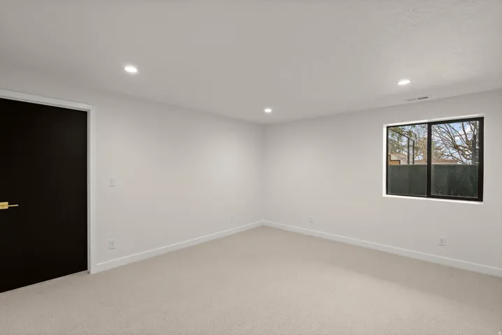 1332 S Canterbury Dr, Salt Lake City, Utah 84108
