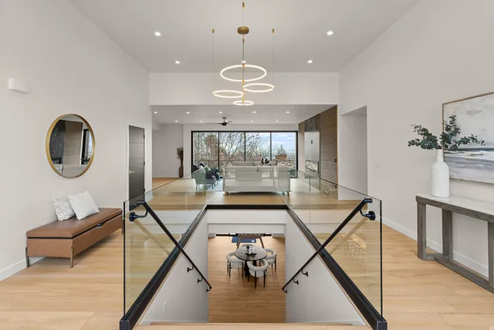 1332 S Canterbury Dr, Salt Lake City, Utah 84108