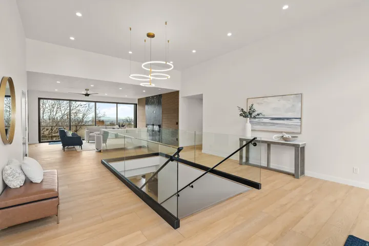 1332 S Canterbury Dr, Salt Lake City, Utah 84108