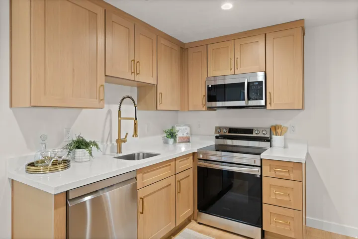 1332 S Canterbury Dr, Salt Lake City, Utah 84108