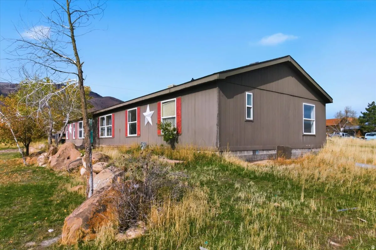 View of side of property