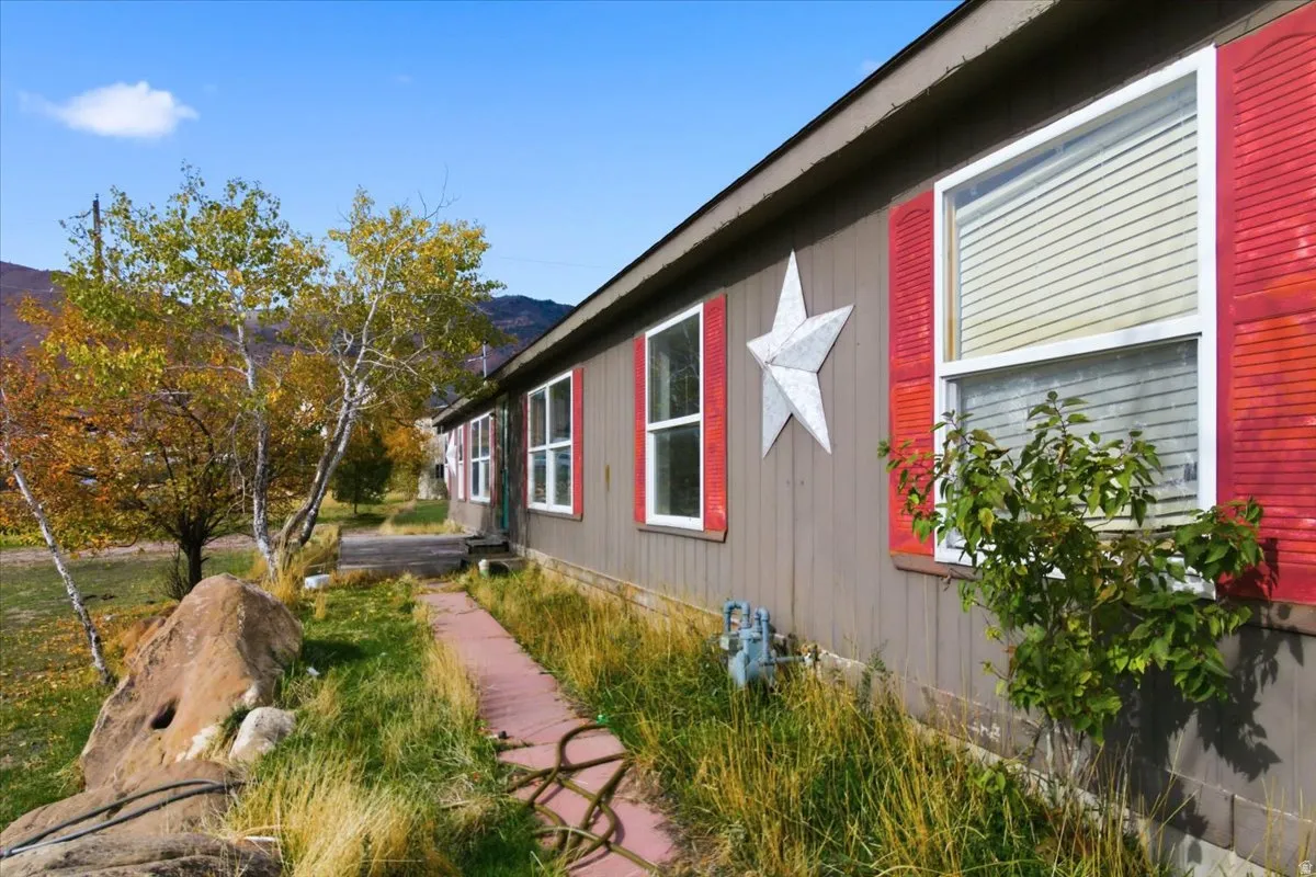 View of side of home