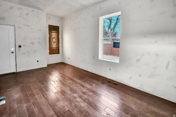 257 W 100 N, Richfield, Utah 84701