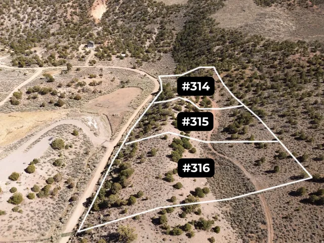 Map / location featuring property boundaries highlighted
