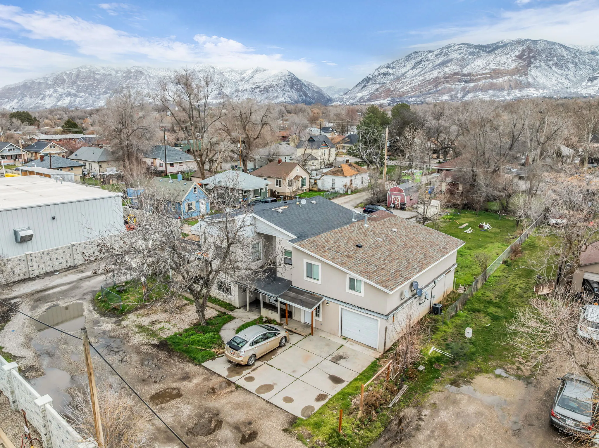 Aerial view of residential area with mountains