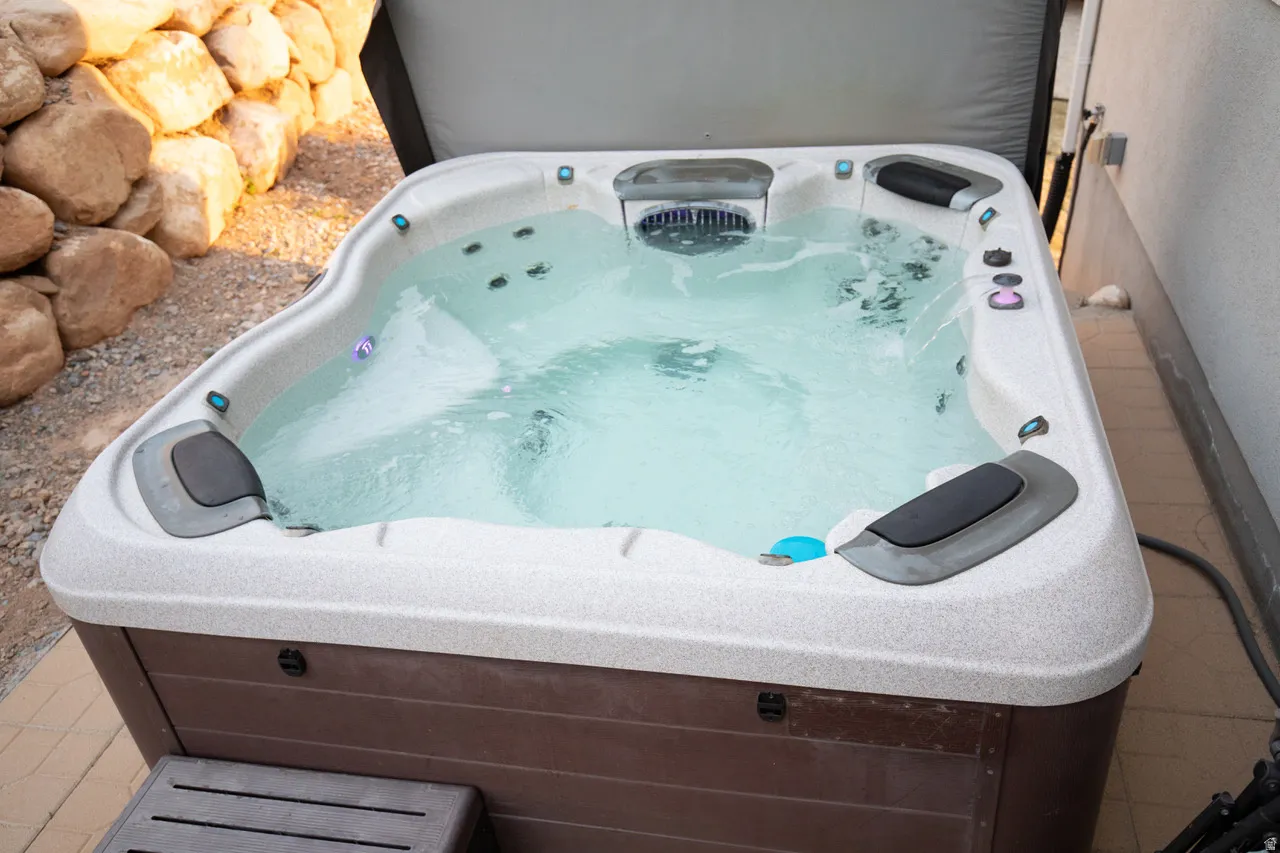 Detailed view of a jacuzzi