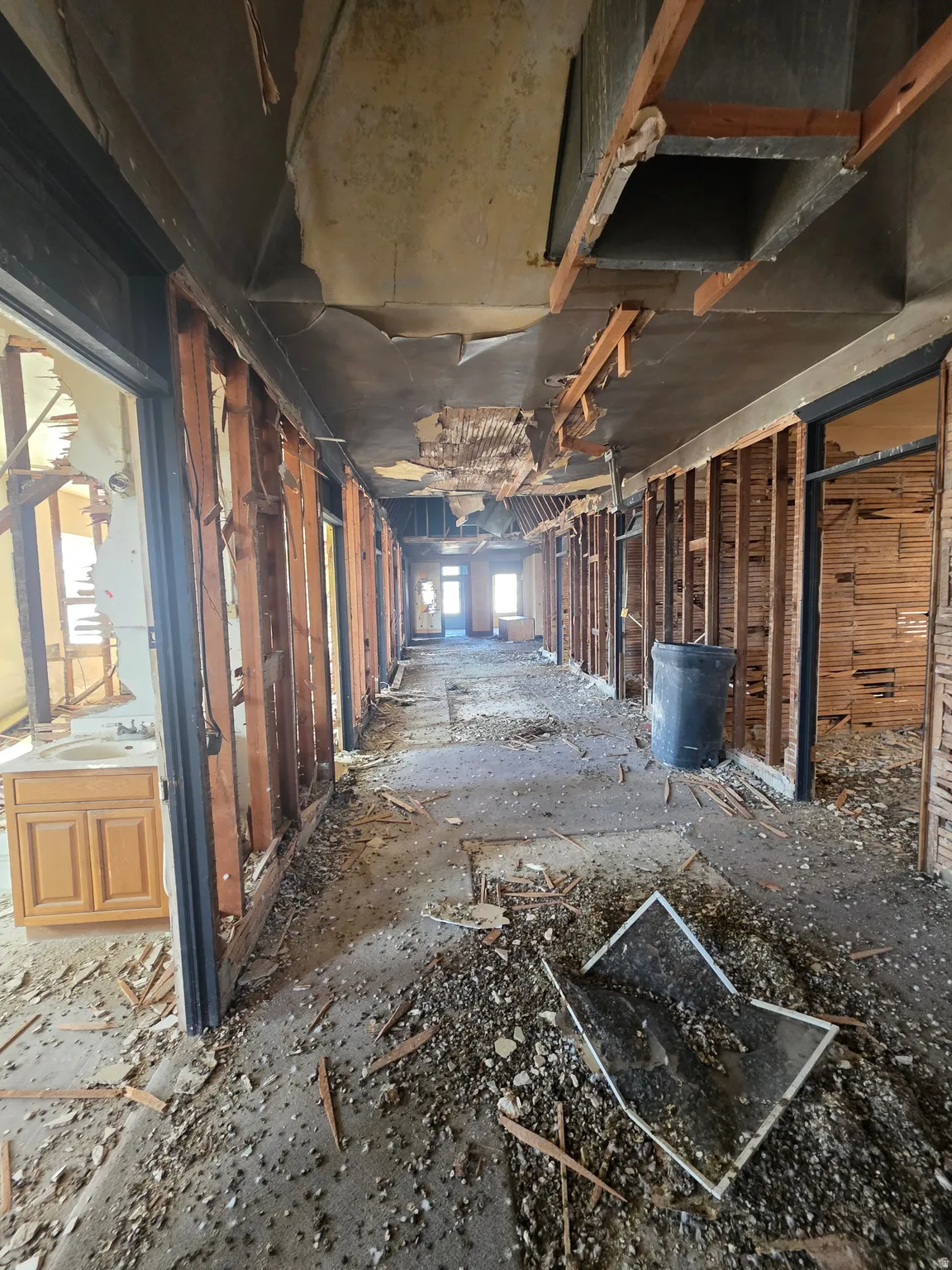 2nd Level Apartments