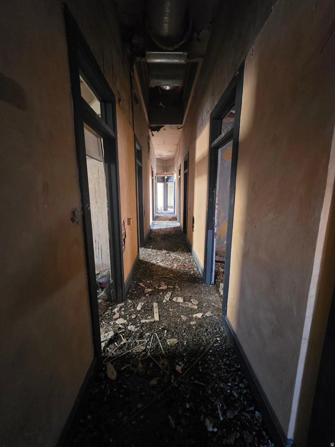 2nd Level Apartments