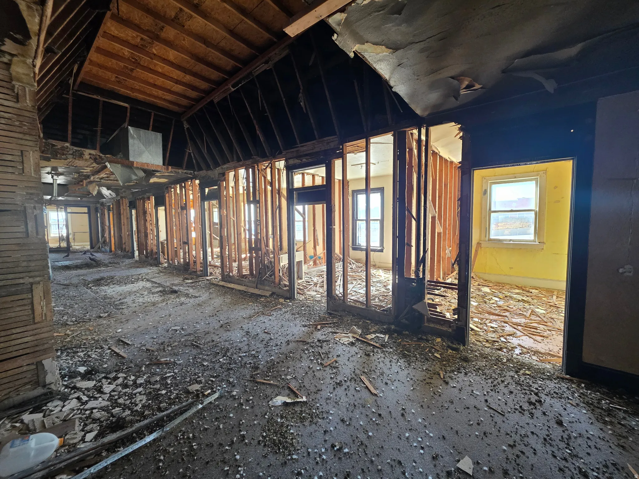 2nd Level Apartments