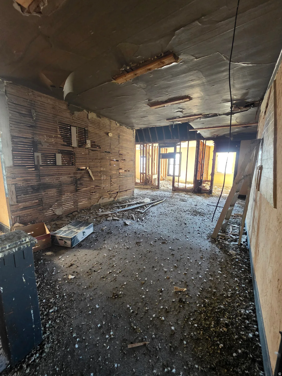 2nd Level Apartments