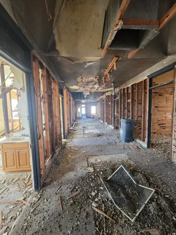 2nd Level Apartments