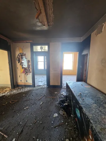 2nd Level Apartments