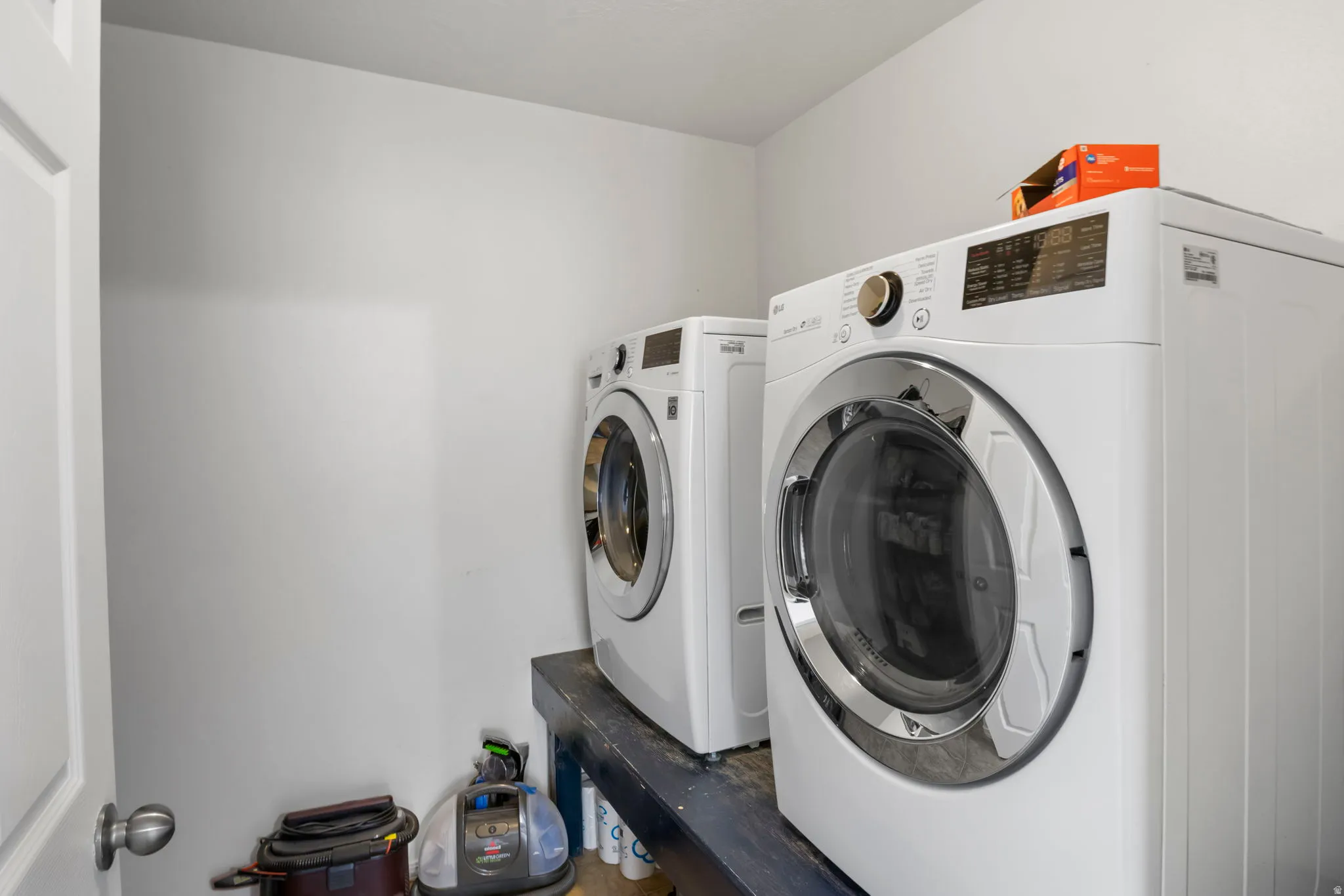 Laundry area with washing machine and dryer