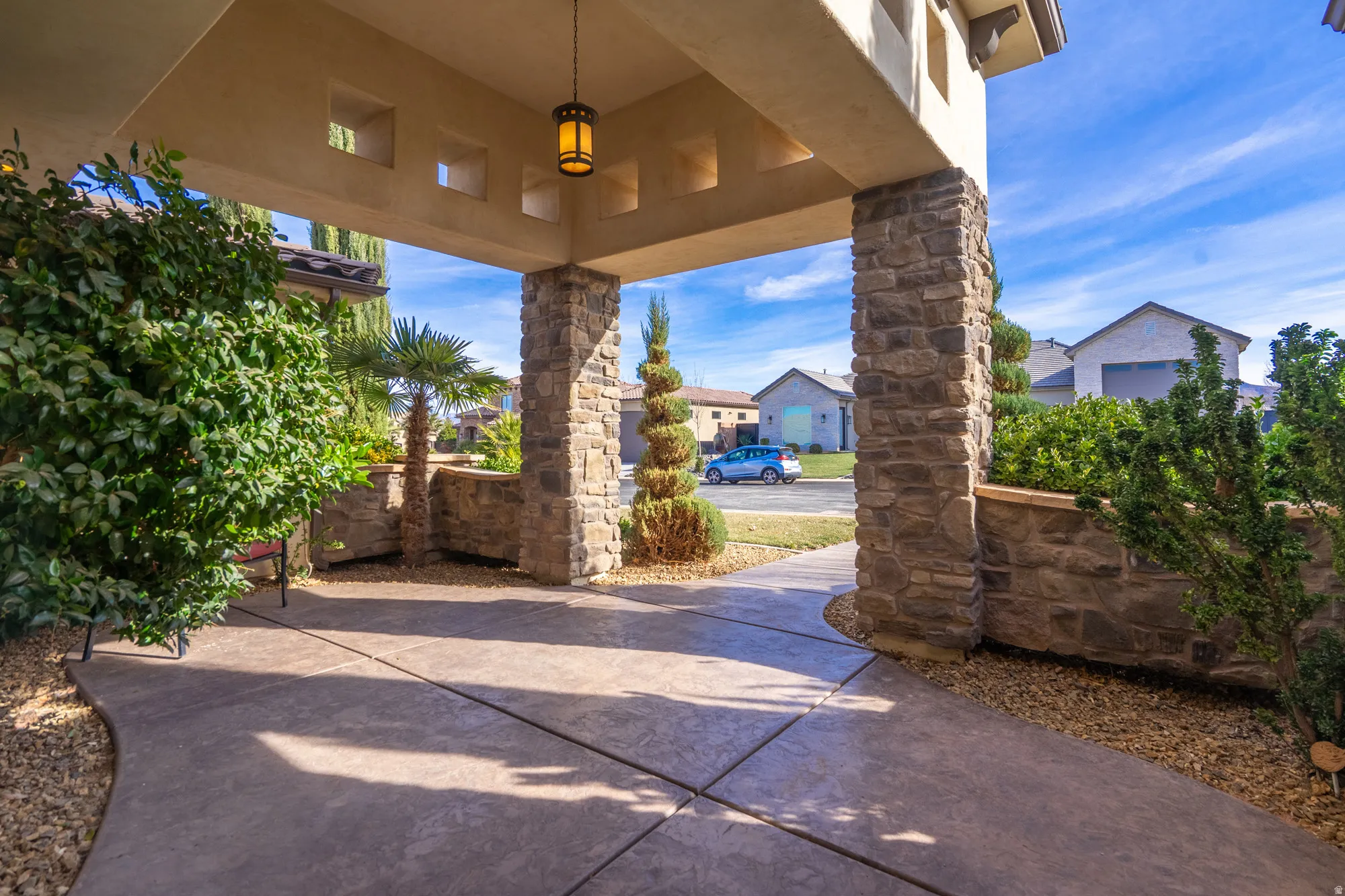 View of patio / terrace featuring a residential view