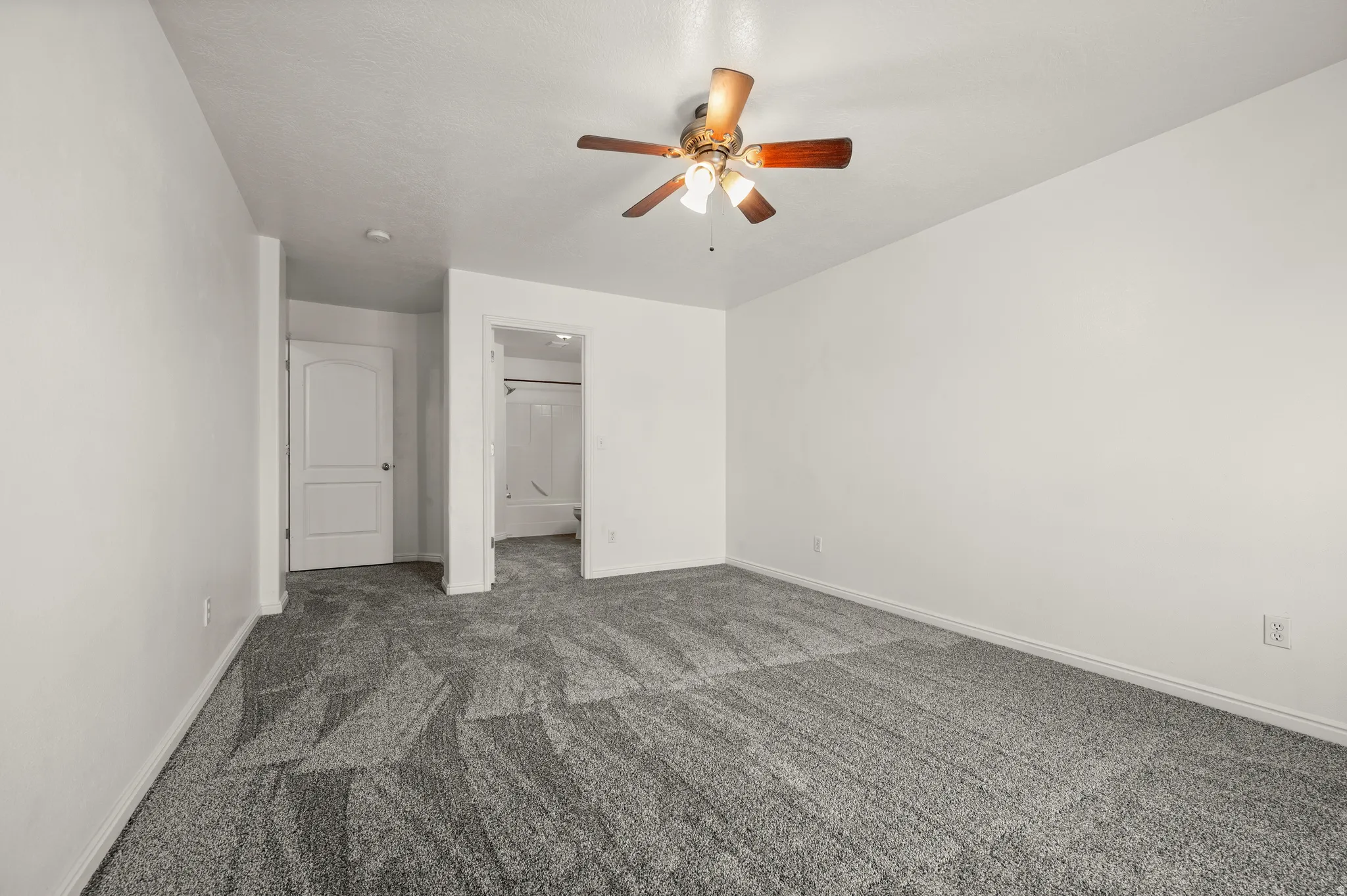 Additional large bedroom in basement
