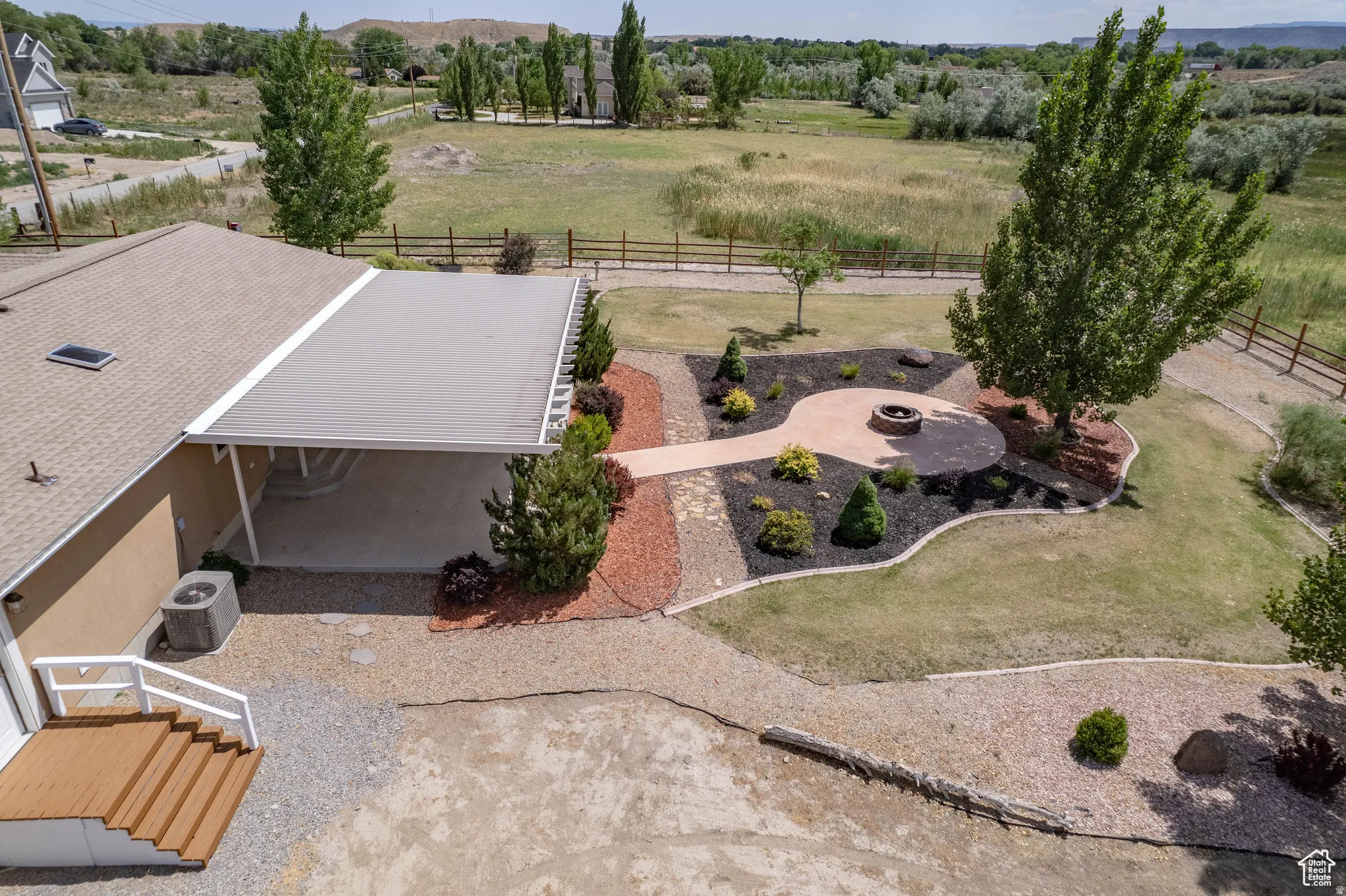 Aerial view of property and surrounding area