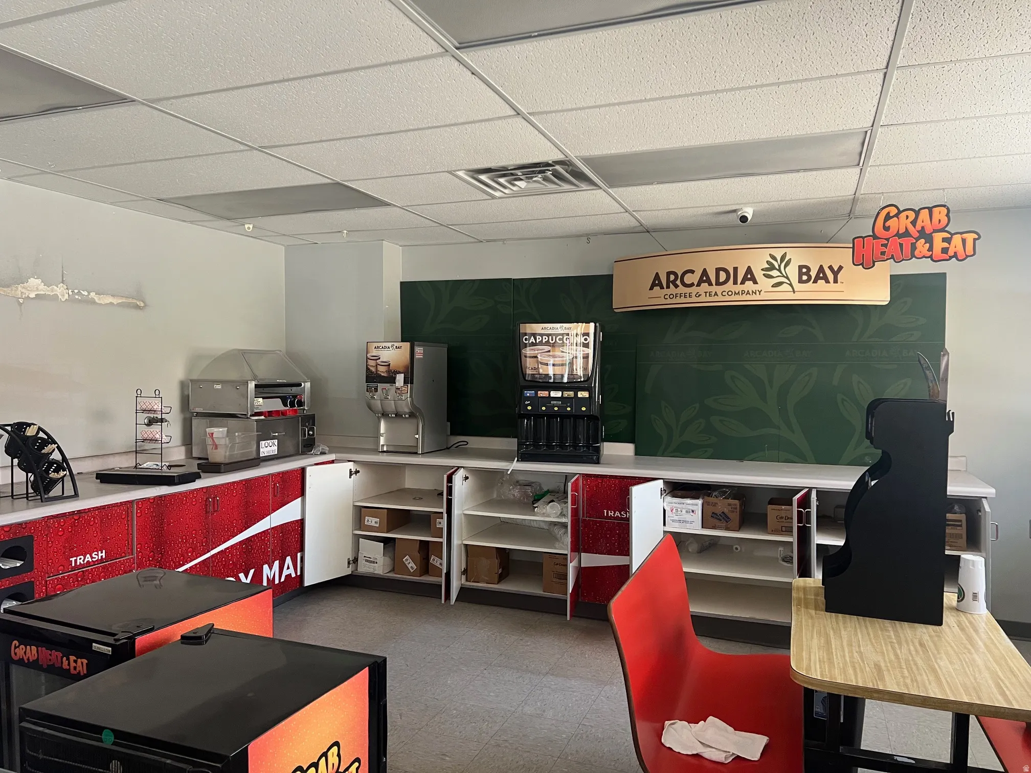 Kitchen with a drop ceiling