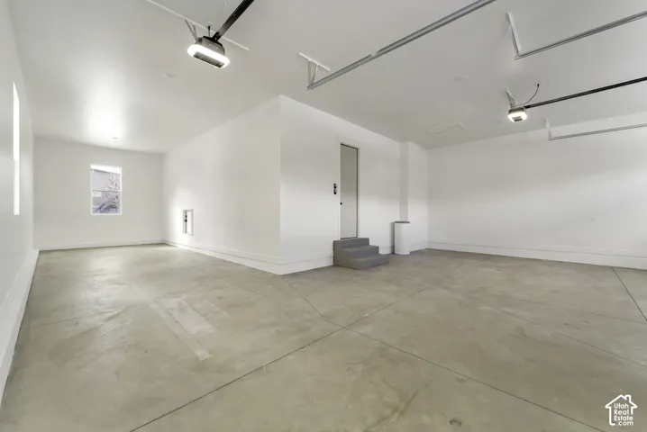 664 S Wildflower Cir, North Salt Lake, Utah 84054