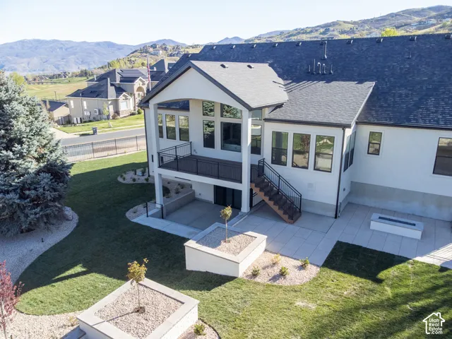 664 S Wildflower Cir, North Salt Lake, Utah 84054