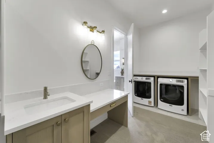 664 S Wildflower Cir, North Salt Lake, Utah 84054