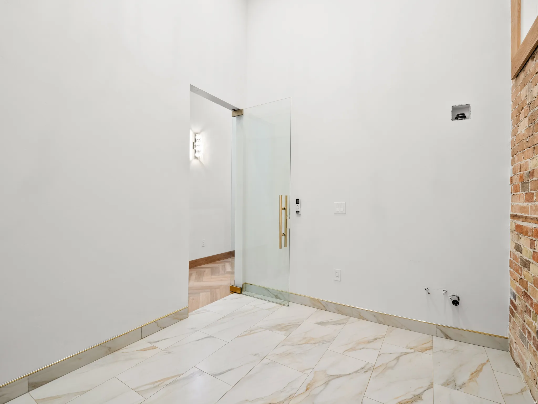 Unfurnished bedroom with baseboards