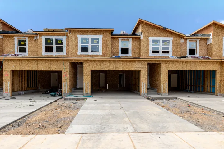 View of front of home with driveway