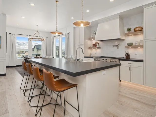 6372 E 950 S #6, Huntsville, Utah 84317