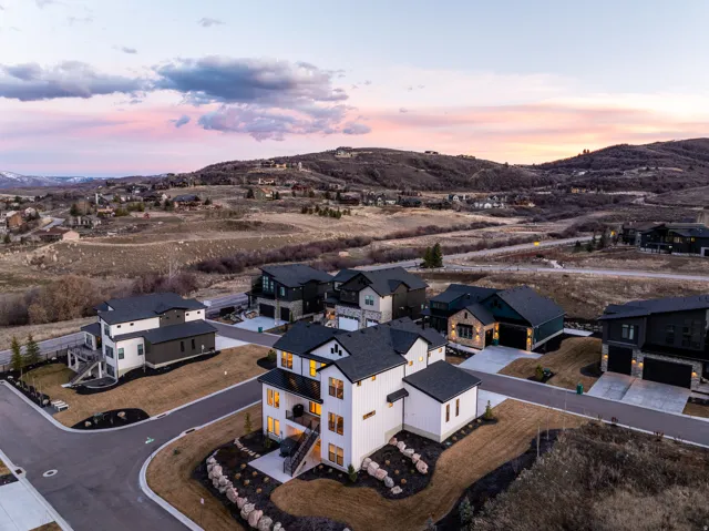 6372 E 950 S #6, Huntsville, Utah 84317
