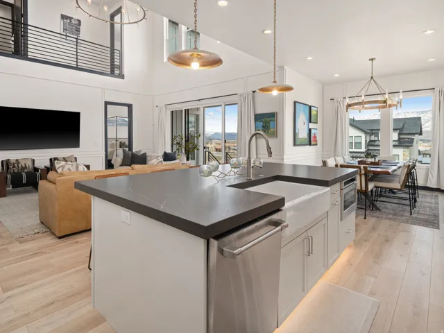 6372 E 950 S #6, Huntsville, Utah 84317