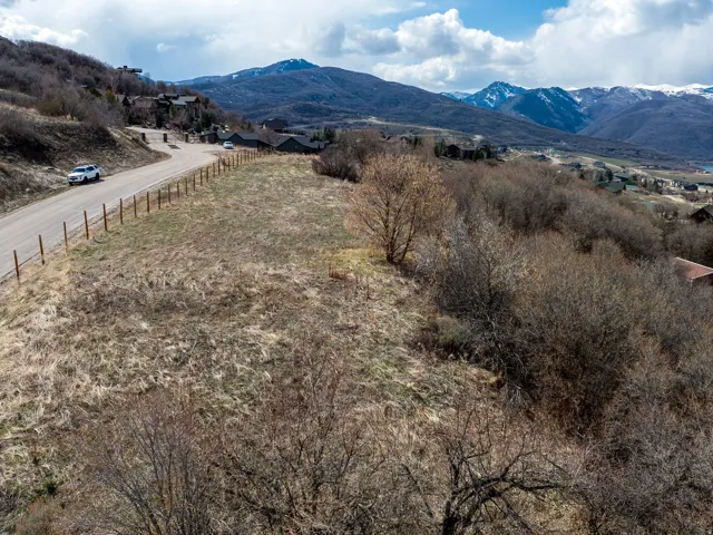 1215 S Via Monaco Dr, Huntsville, Utah 84317