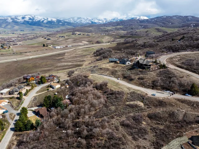 1215 S Via Monaco Dr, Huntsville, Utah 84317