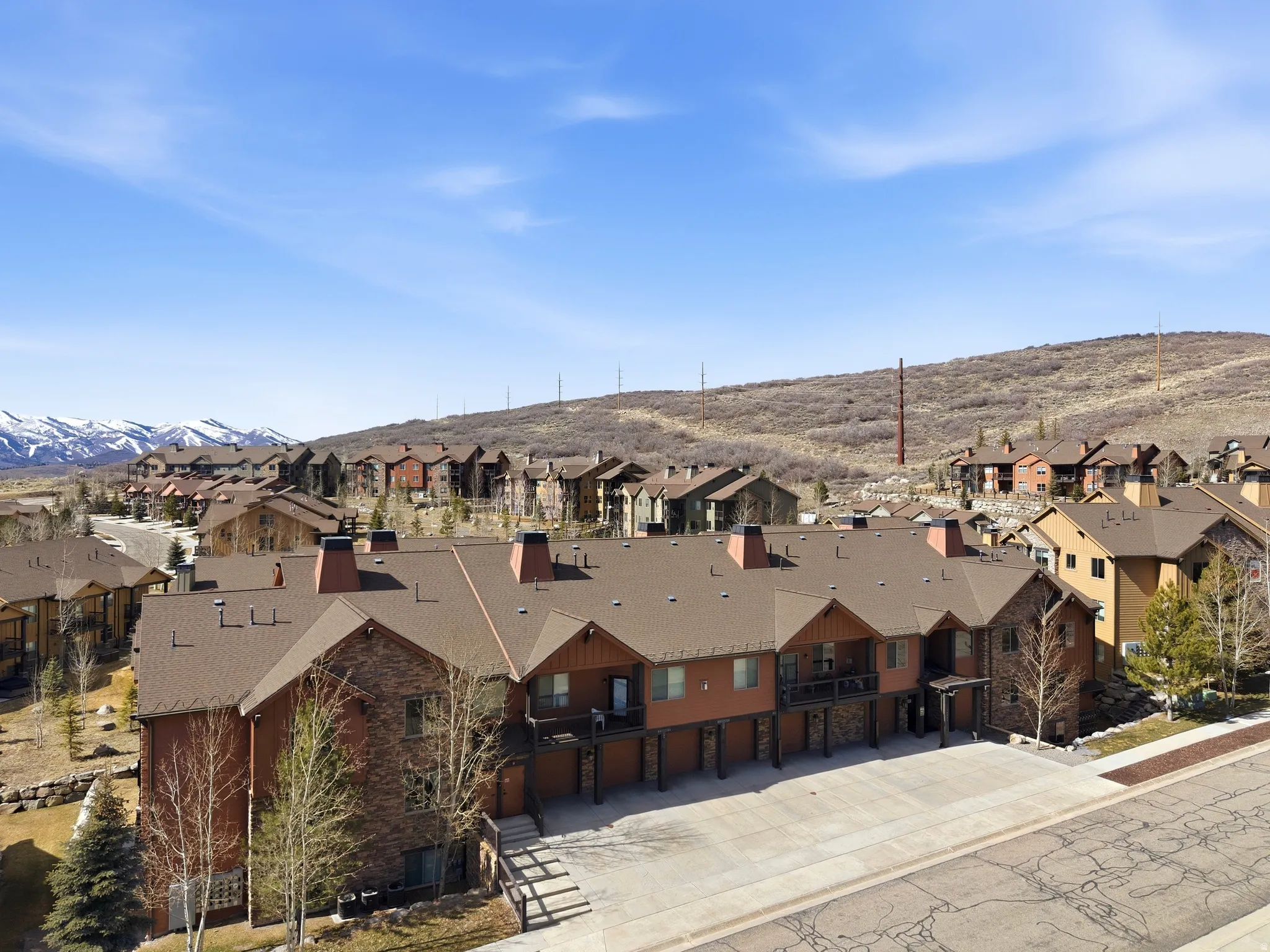 Quietly situated away from the highway, offering a more peaceful setting with less traffic noise.