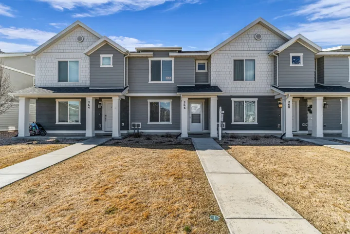 Craftsman house with a front yard