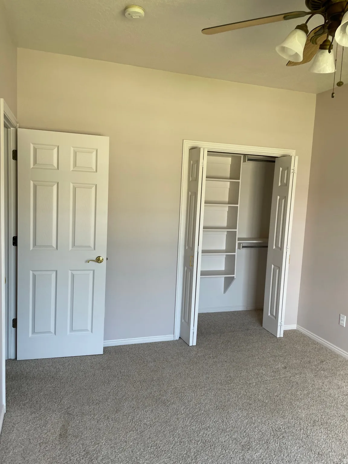 Neutral-toned wall paint throughout