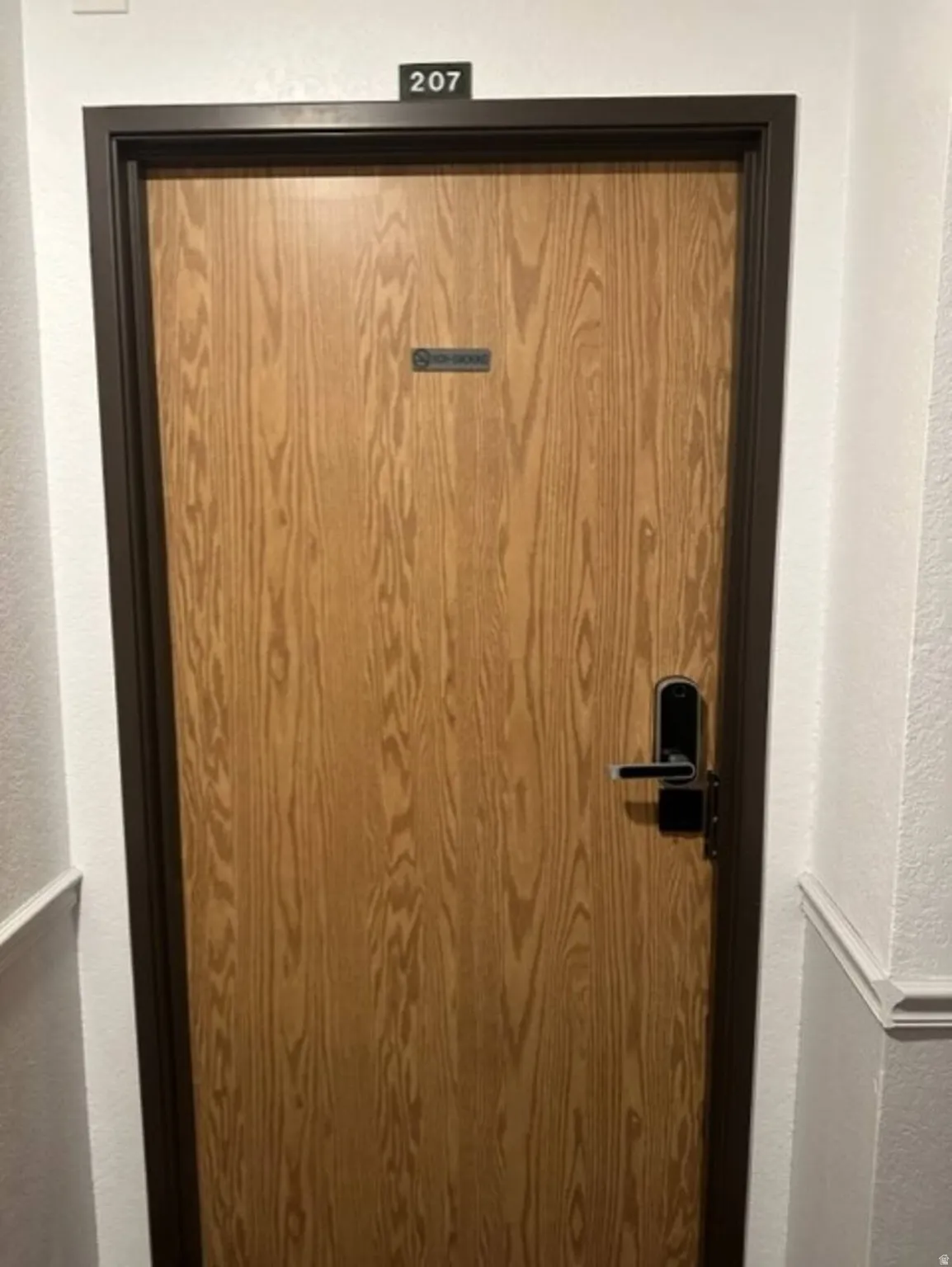 Unit door
