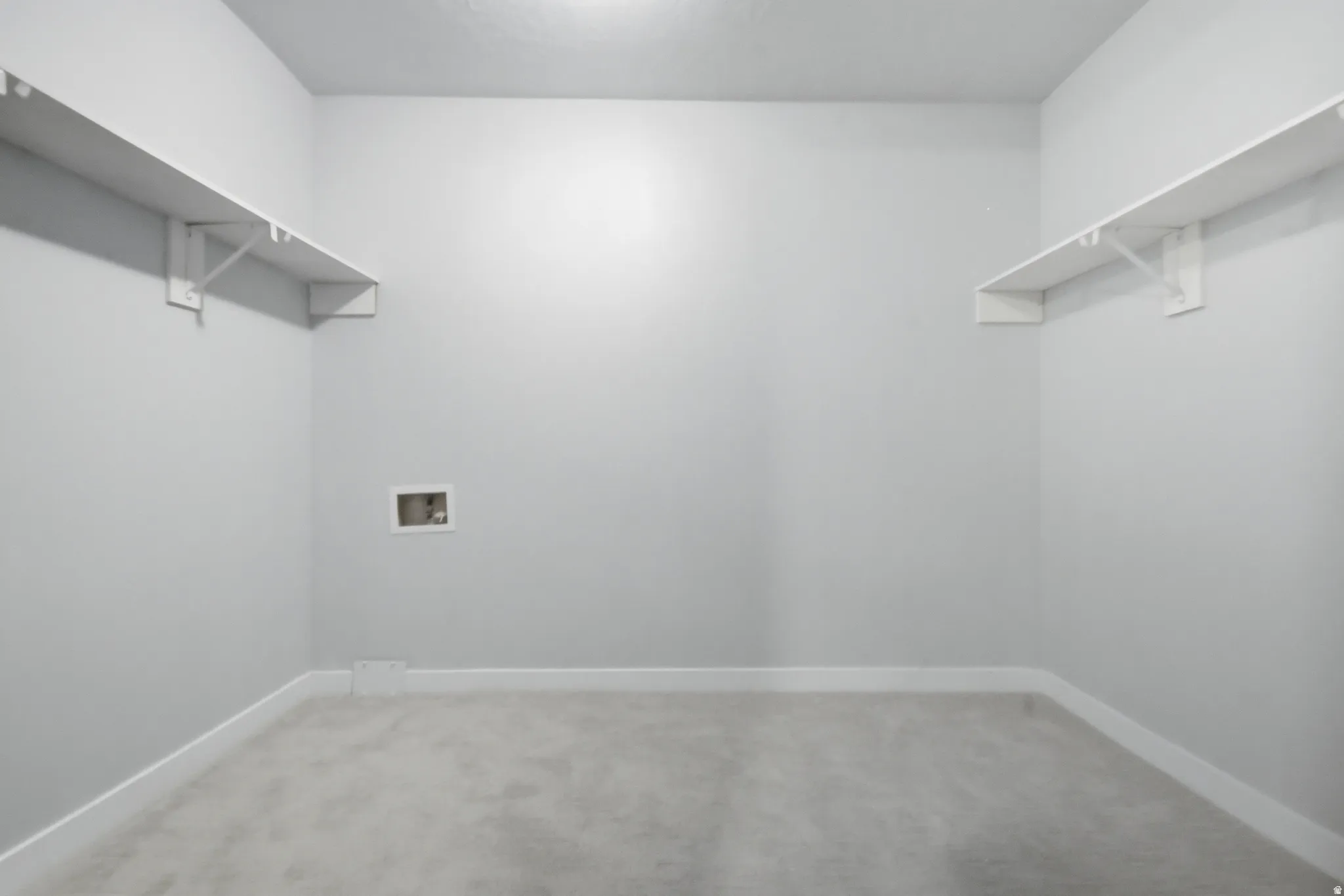 Walk in closet