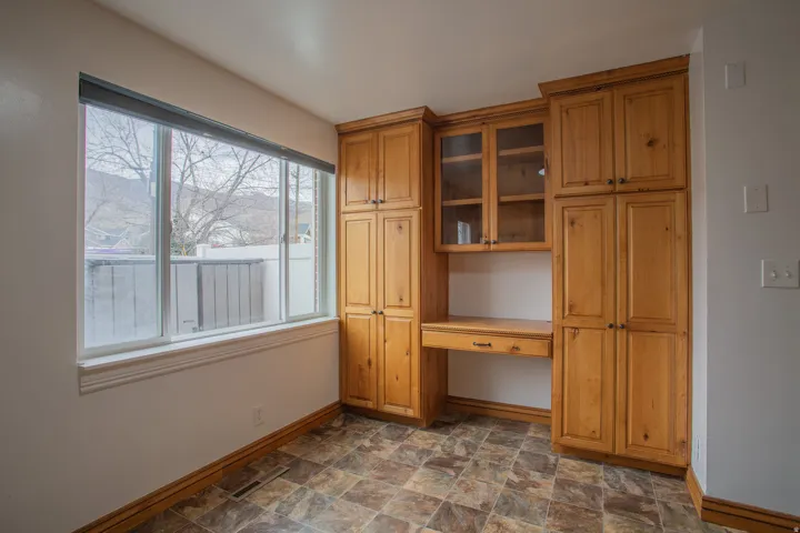 513 N 400 E #14b, Bountiful, Utah 84010