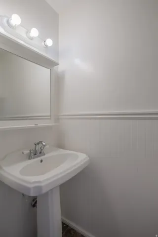 513 N 400 E #14b, Bountiful, Utah 84010