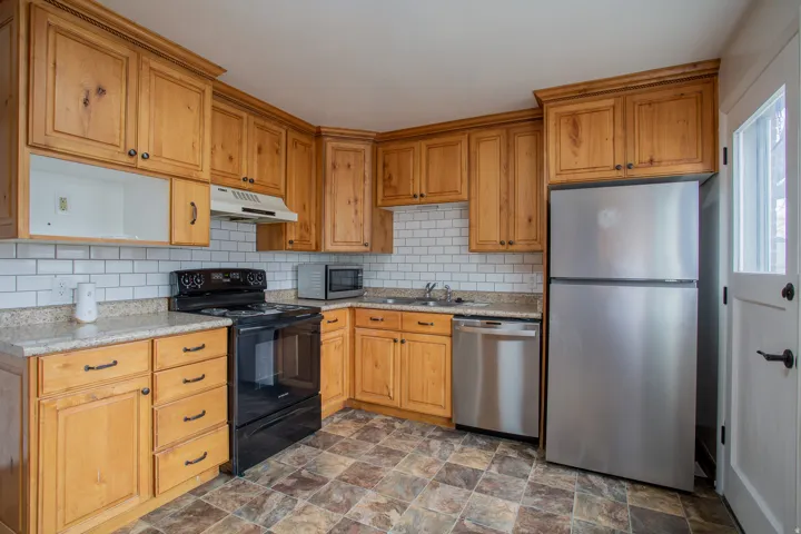 513 N 400 E #14b, Bountiful, Utah 84010