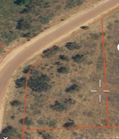 Map of property location with property parcel outlined