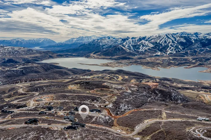 Mountain view featuring a nearby body of water