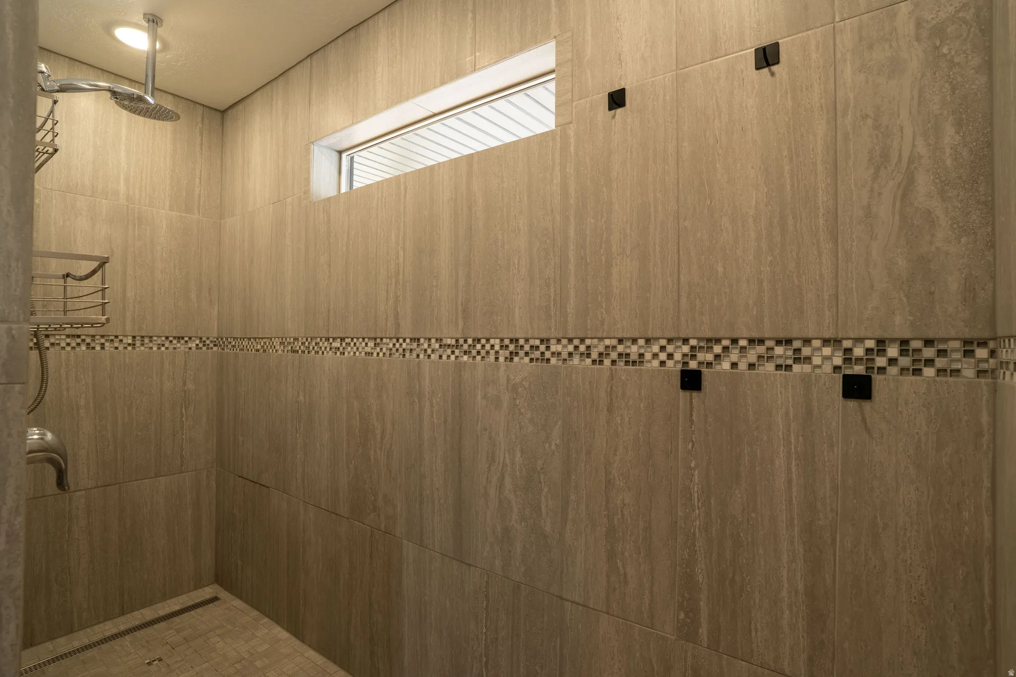 Primary shower with tiled shower
