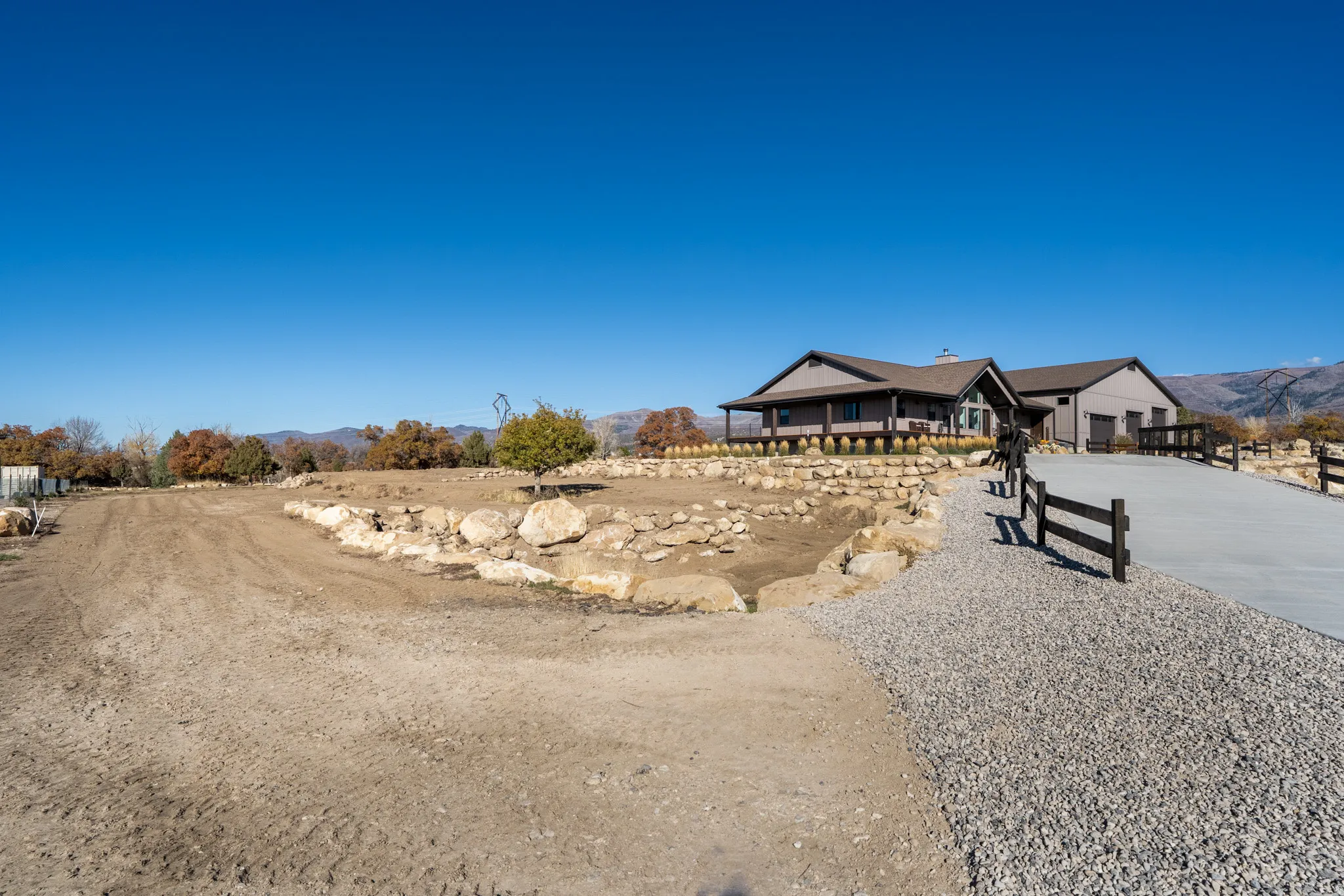 View of yard with a mountain view